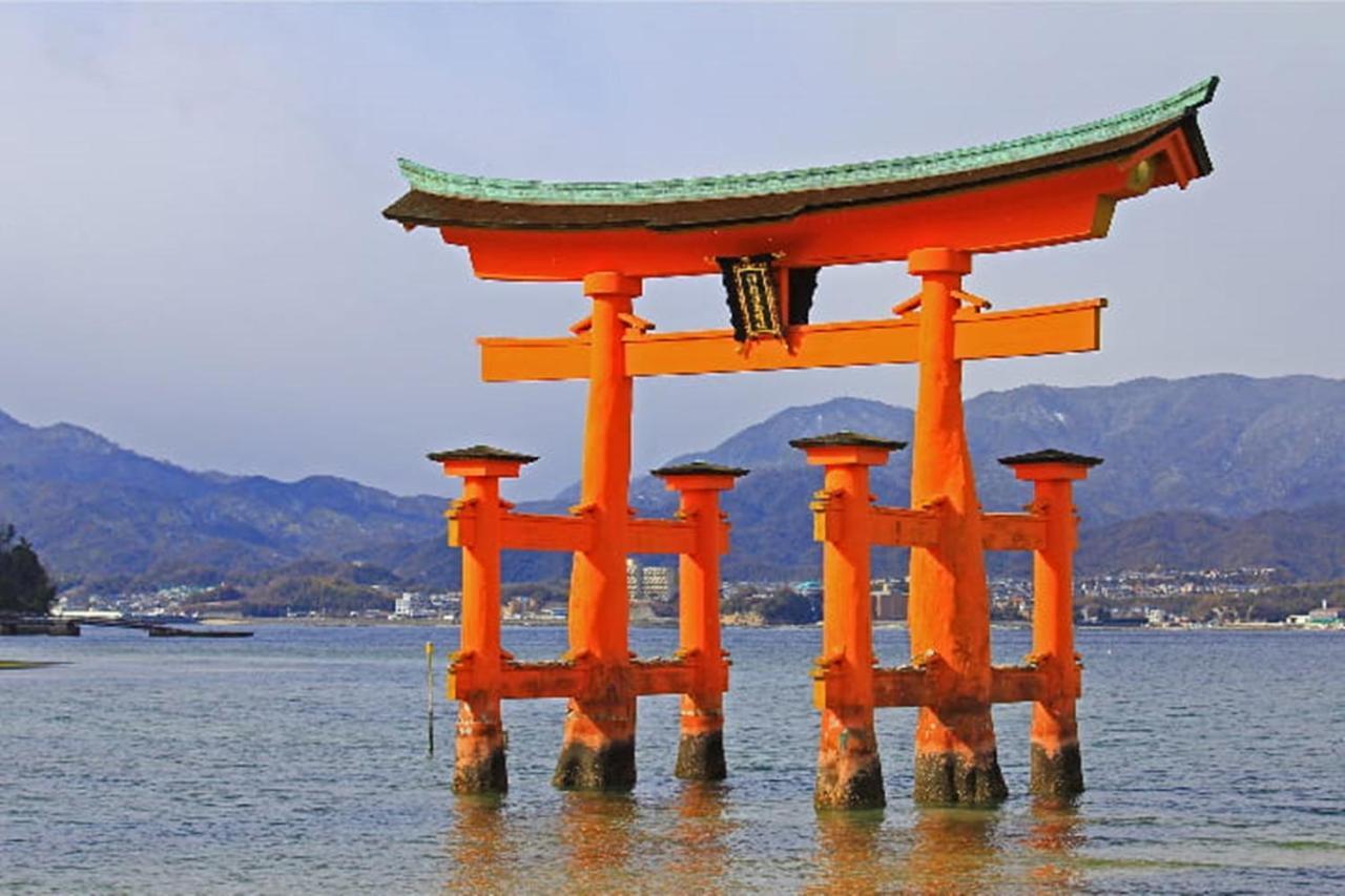 Miyajima Shiro Hotel Itsukushima Exterior photo