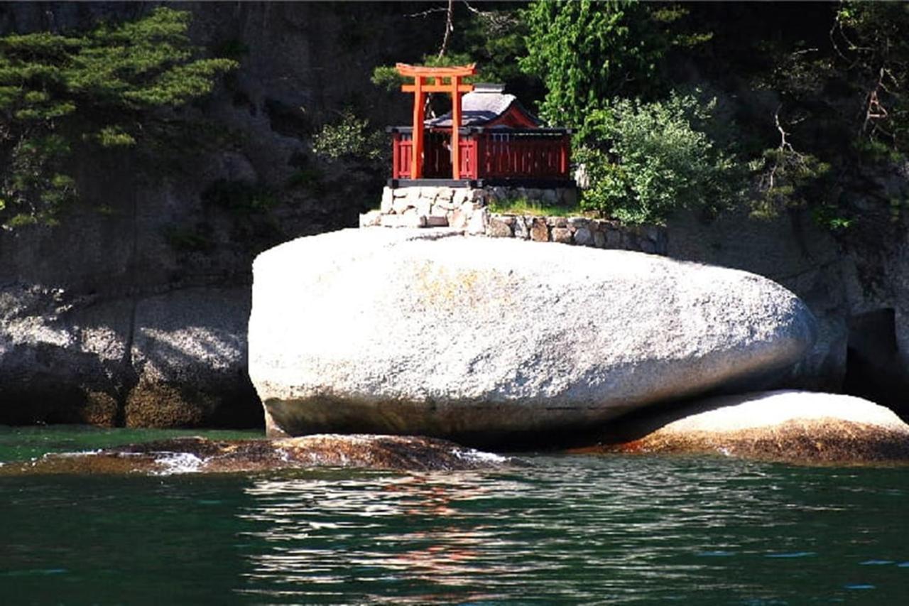 Miyajima Shiro Hotel Itsukushima Exterior photo